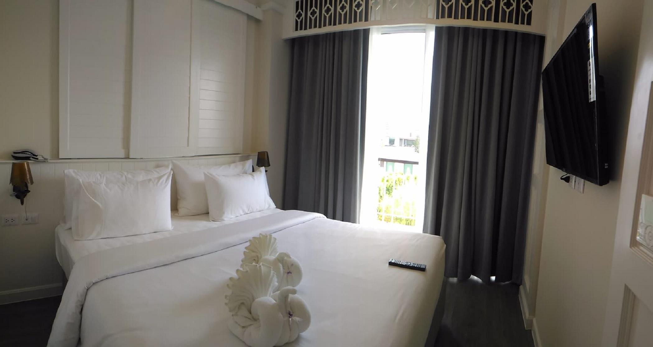 Siam Tharadol Hotel Bangkok Exterior foto